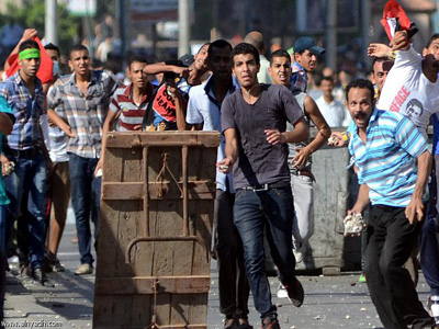 قتيلان في اشتباكات بين أنصار مرسي ومعارضيه في الإسكندرية