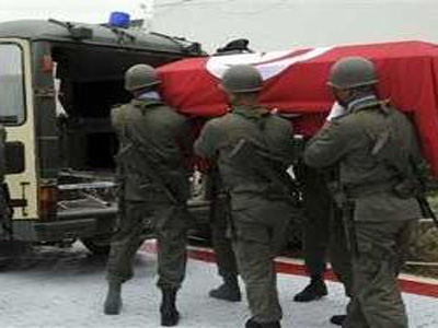 مقتل ثمانية عسكريين تونسيين