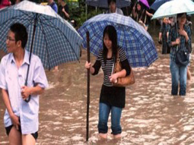 مقتل 50 شخصا جراء الأمطار الموسمية جنوب الصين 