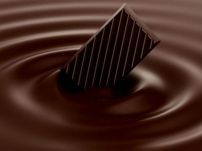تناول الشوكولا السوداء يسهل الدورة الدموية
