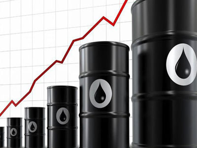 المخزونات الأميركية تقفز بأسعار النفط 
