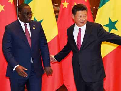 الرئيس الصيني يتعهد في السنغال بتعزيز العلاقات مع أفريقيا 