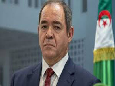 وزير الخارجية الجزائري صبري بوقادوم 
