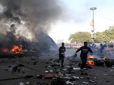 سبعة قتلى بينهم قاض في انفجار بمدينة كراتشي الباكستانية 