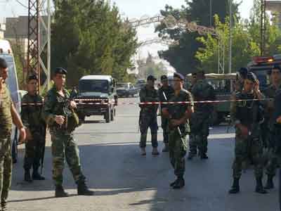 لبنان : خمسة قتلى في سلسلة انفجارات انتحارية على الحدود مع سوريا 