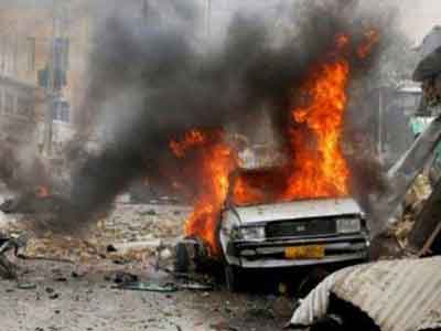 مقتل وإصابة 18 شخصا في تفجير انتحاري غرب بغداد