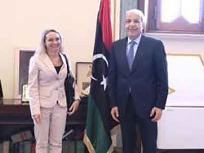 الكبير يبحث مع سفارة إيطاليا في ليبيا القضايا المالية والاقتصادية المشتركة 