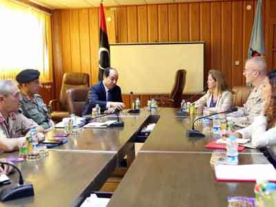 النائب أحمد معيتيق يلتقي القائم بأعمال سفارة الولايات المتحدة الأمريكية لدى ليبيا  