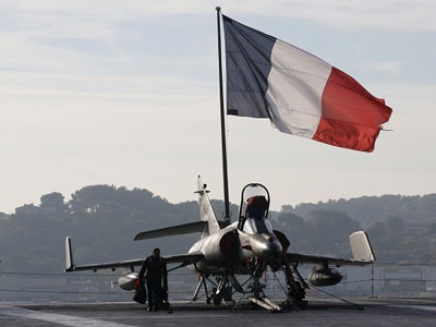 وزارة الدفاع الفرنسية تنفي تحليق طائرات حربية تابعة لها فوق مدينة سرت  