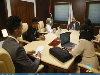 وزير الشباب يستعرض مع فريق شباب ليبيا من مختلف المدن المبادرة الشبابية بالمساهمة في مكافحة التصحر
