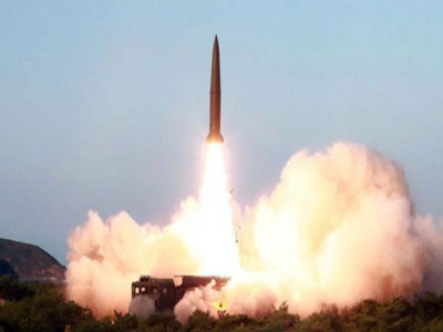 كوريا الشمالية تطلق صواريخ بالستية 