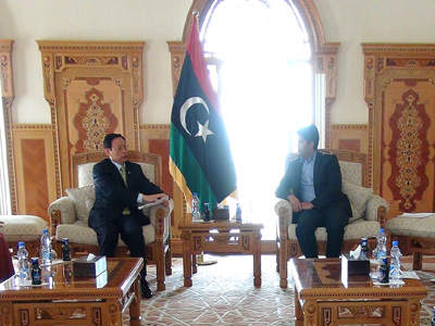 بحث سبل دعم وتعزيز العلاقات الثنائية بين ليبيا وكوريا الجنوبية
