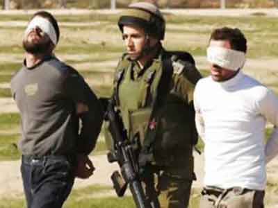قوات الاحتلال الاسرائيلي يعتقل 4 فلسطينيين