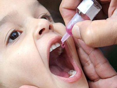 حملة تطعيم شاملة ضد مرض شلل الأطفال  