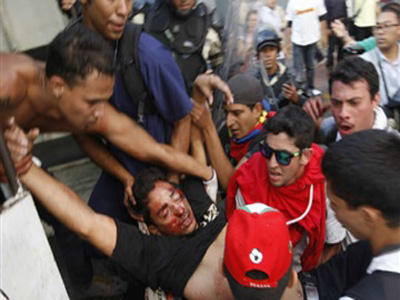 واشنطن تتهم فنزويلا بشن حملة إرهاب ضد شعبها خلال احتجاجات المعارضة 