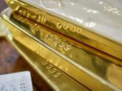 الذهب يرتفع بدعم المخاطر السياسية في أوروبا