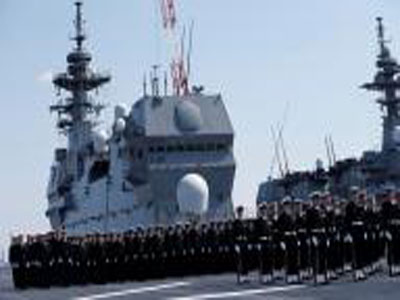 اليابان تعزز قدراتها البحرية بثاني حاملة طائرات هليكوبتر