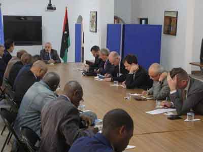 سلامة يلتقي السفراء و الدبلوماسيين المقيمين في طرابلس 
