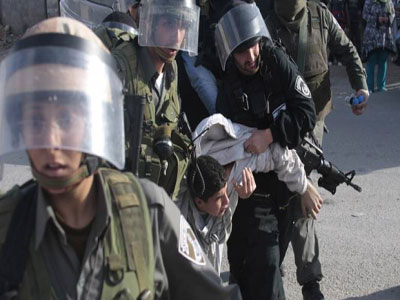 قوات الاحتلال تعتقل 5 مواطنين شرق نابلس