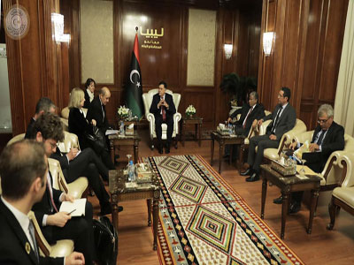 رئيس المجلس الرئاسي يلتقي وزير الخارجية الفرنسي في طرابلس 