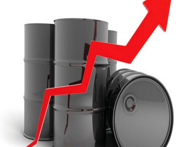 ارتفاع أسعار النفط وسط استمرار تخفيضات المعروض لكن مخاوف الركود تكبحه