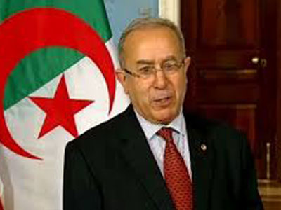 وزير الشؤون الخارجية الجزائري والمبعوث الاممي إلى ليبيا يبحثان سبل إنجاح الملتقى الوطني الجامع  