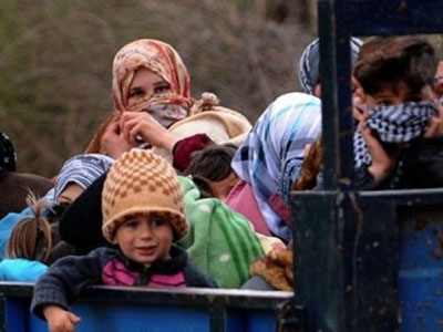 اللاجئون العالقون على الحدود اليونانية التركية غادروا المنطقة خوفا من تفشي كورونا 