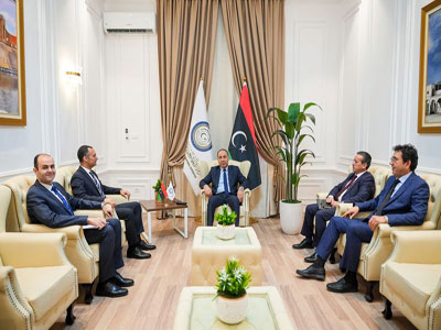 الباعور يستقبل القائم بالأعمال الجديد في السفارة المصرية لدى ليبيا 