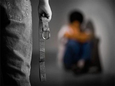 العنف المنزلي أحد أسباب الاضطراب النفسي لدى الطفل 