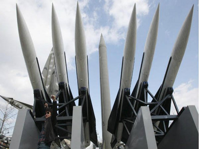 كوريا الجنوبية تنشر صواريخ 