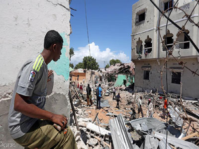أول هجوم انتحاري داعشي في الصومال