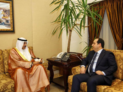 نائب رئيس الوزراء وزير الخارجية الكويتي يؤكد دعم بلاده للشعب الليبي  
