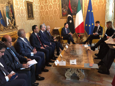 رئيس المجلس الرئاسي يجري محادثات في روما مع رئيس وزراء ايطاليا 