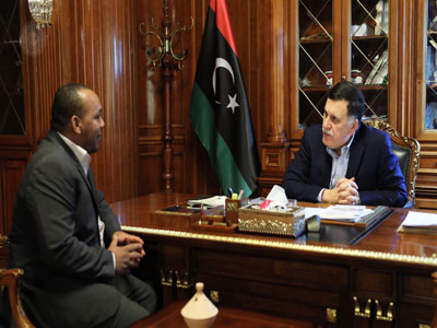 رئيس المجلس الرئاسي يستقبل عميد بلدية غات 