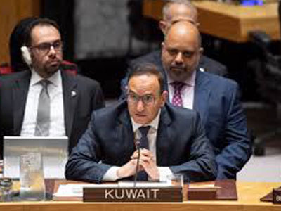 الكويت تدعو الليبيين لتغليب لغة الحوار ونبذ العنف لحل الأزمة التي تمر بها بلادهم  