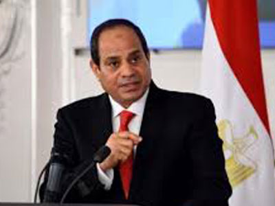 الرئيس المصري يصدر خمسة قرارات جمهورية تقضي بابعاد اعضاء من السلك القضائي  