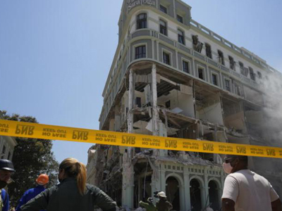 ارتفاع حصيلة ضحايا الانفجار الذي وقع في فندق ( ساراتوغا ) بالعاصمة الكوبية هافانا، إلى( 18 ) قتيلا و ( 64 ) جريحا 