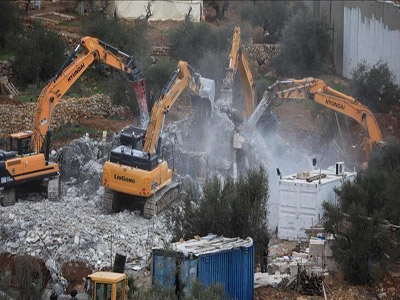  الكيان الصهيوني يهدم قرى فلسطينية 