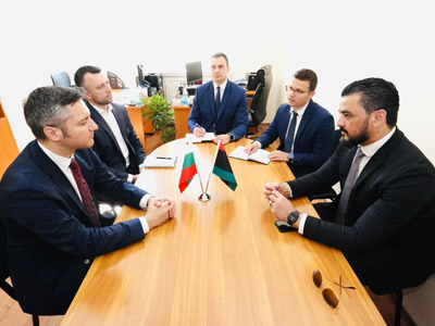 القائم بأعمال سفارة ليبيا في بلغاريا يبحث مع نائب رئيس البرلمان البلغاري تطورات الاحداث في ليبيا 