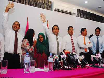 رئيس جزر المالديف الجديد يؤدي اليمين الدستورية 