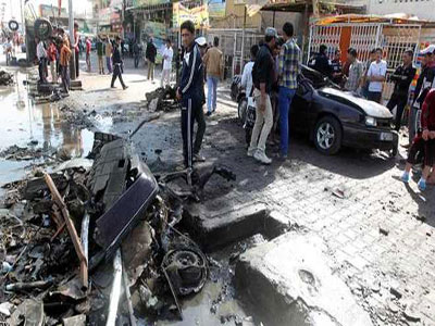 سبعة قتلى على الاقل في تفجير سيارتين مفخختين في بغداد