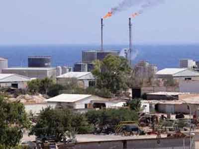 استئناف صادرات النفط الليبي من مرسى الحريقة بشرق البلاد 