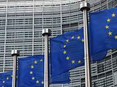 المفوضية الاوروبية تتوقع تباطؤ النمو في منطقة اليورو العام القادم 