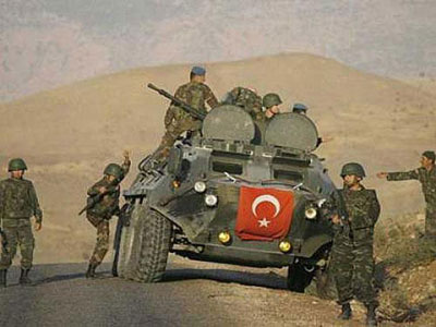 اشتباك بين القوات التركية ومسلحين أكراد 