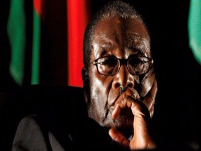 موغابي في مواجهة اجراءات لاقالته من رئاسة زيمبابوي 