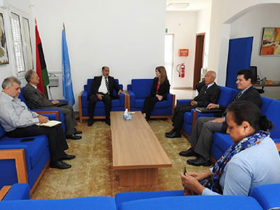 النائب كاجمان يلتقي نائب ممثل البعثة الأممية في ليبيا ستيفاني ويليامز 