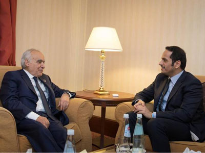غسان سلامة يلتقي وزير خارجية قطر 