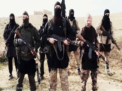 مقتل قادة من داعش بغارة على سجن للتنظيم في سوريا