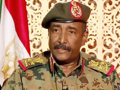 البرهان يصدر مرسوما دستوريا بتشكيل مجلس السيادة السوداني الجديد 
