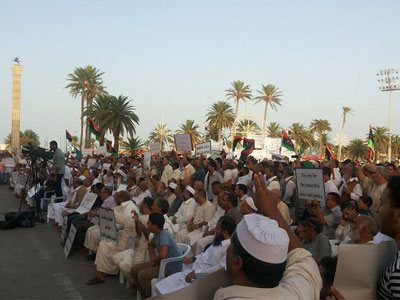 عدة مدن ليبية تشهد مظاهرات تحت عنوان تنديدا بالحوار ودعما للثوار  